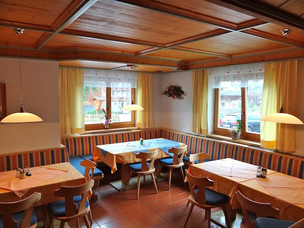 Ski & Bike Pension Maria Saalbach-Hinterglemm