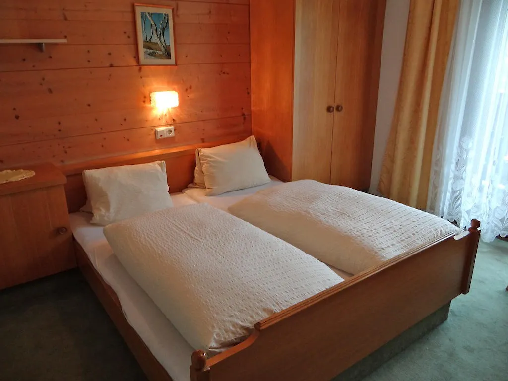 Ski & Bike Pension Maria Saalbach-Hinterglemm